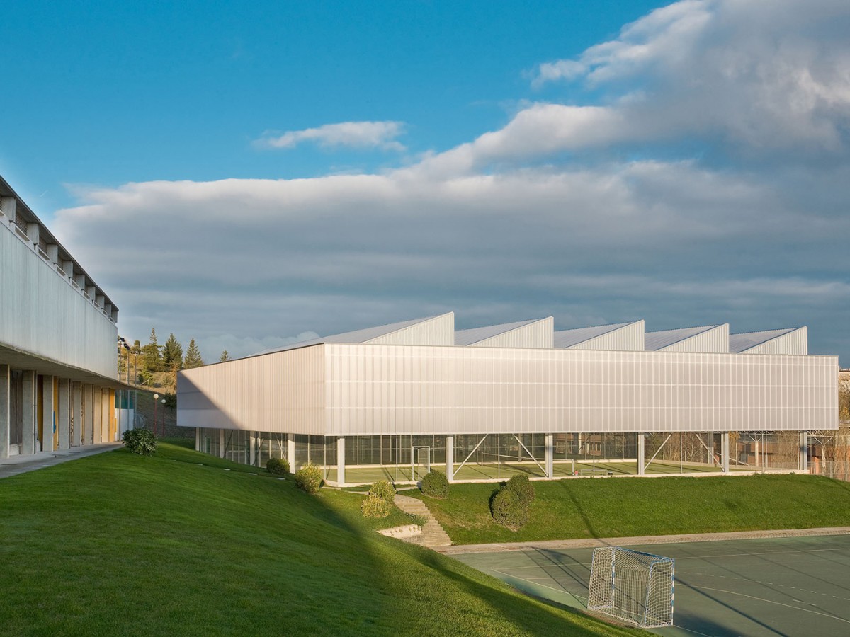 Pista cubierta UNAV