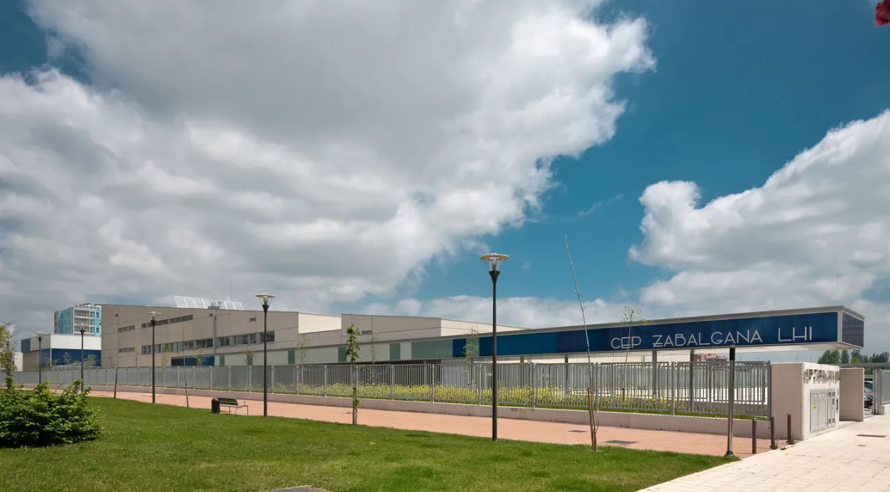 Centro de educación primaria Zabalgana