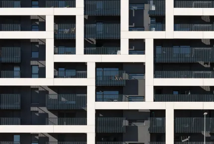 111 viviendas en Soto de Lezkairu, Pamplona.