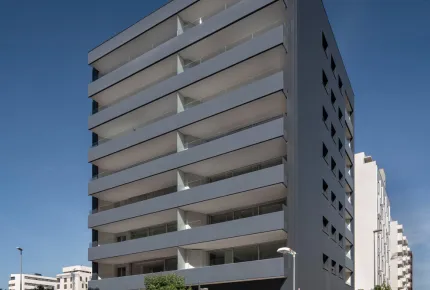 23 vivendas en Soto de Lezkairu